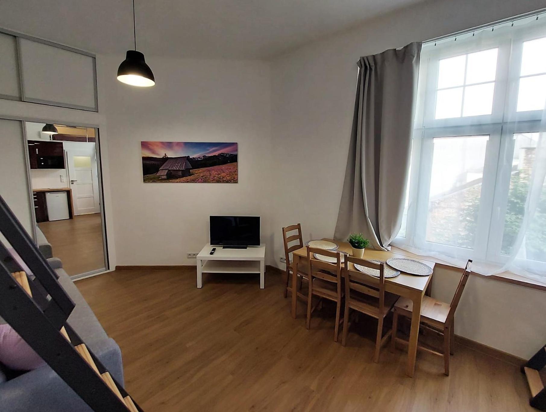 Old Town Stage Apartment One Красков Екстериор снимка