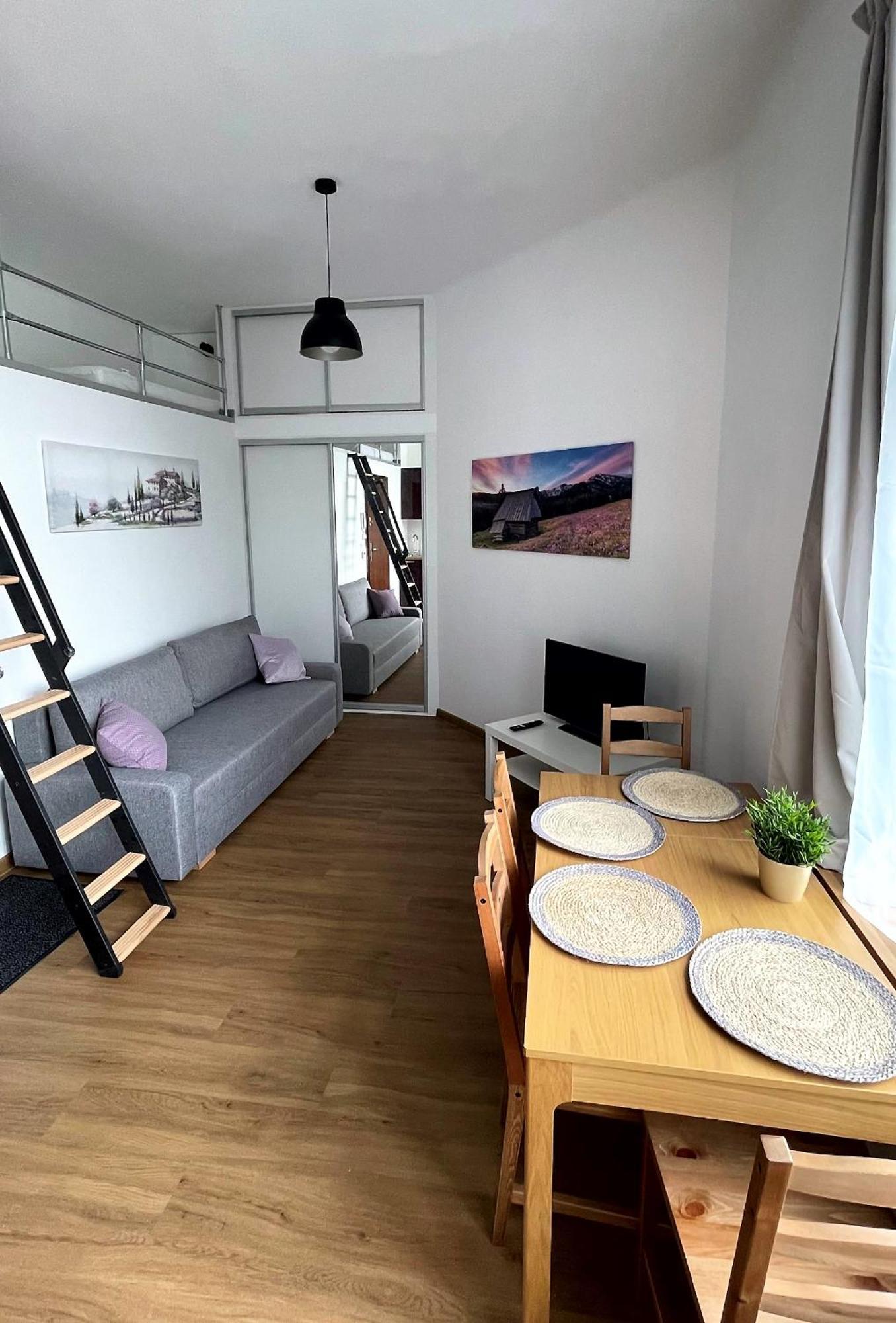 Old Town Stage Apartment One Красков Екстериор снимка