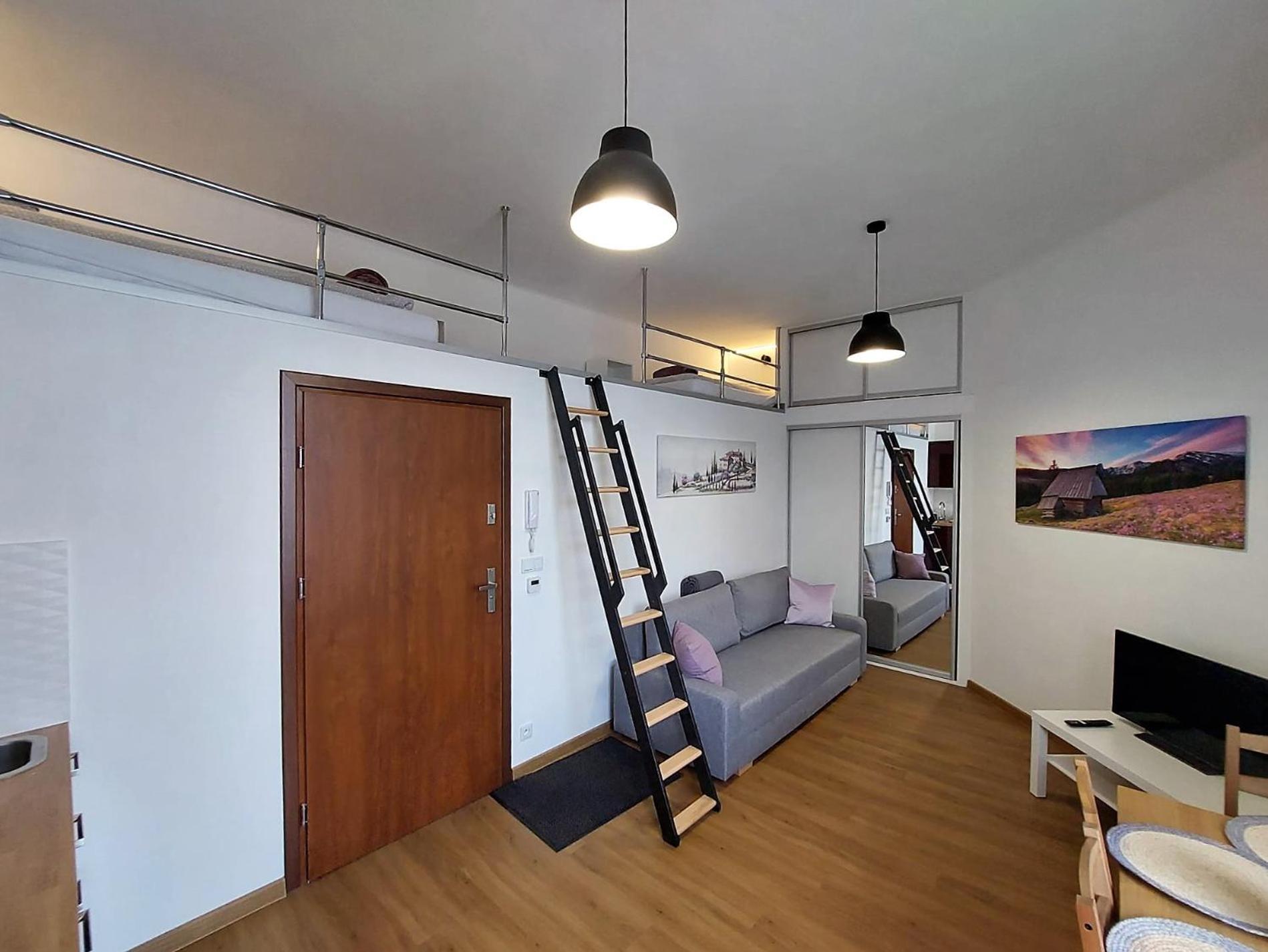 Old Town Stage Apartment One Красков Екстериор снимка
